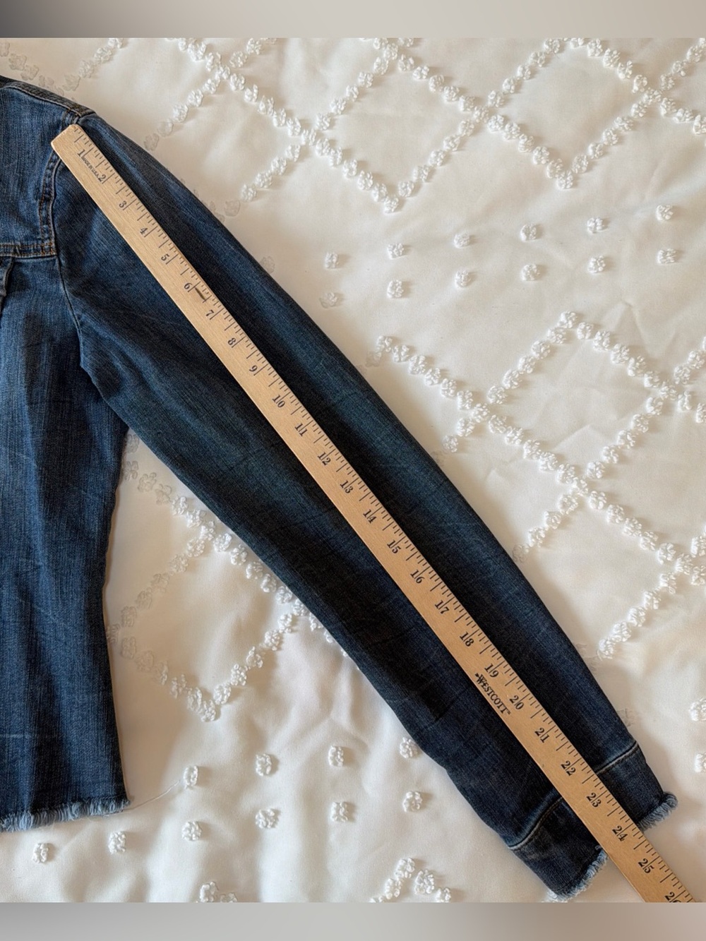 KUT from the Kloth Women’s M Dark Blue Collared Trucker Denim Jacket Long Sleeve - Picture 4 of 8
